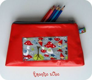 Trousse toile cirée lutin 2