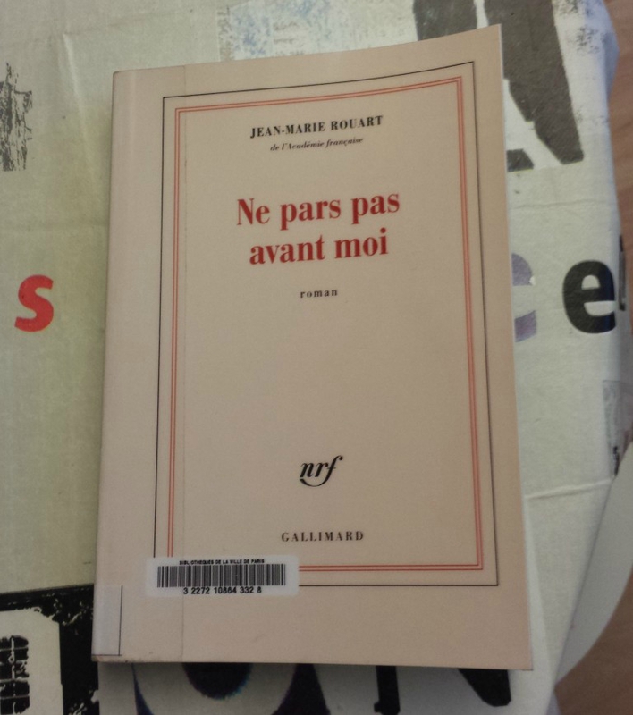 lire_neparspasavantmoi