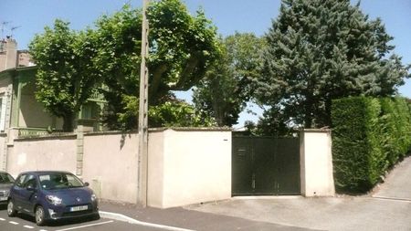 rue des Palermes 16