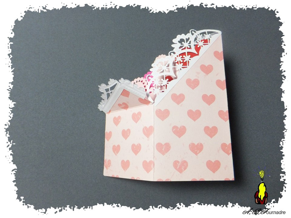 ART 2020 02 carte boite coeurs 3