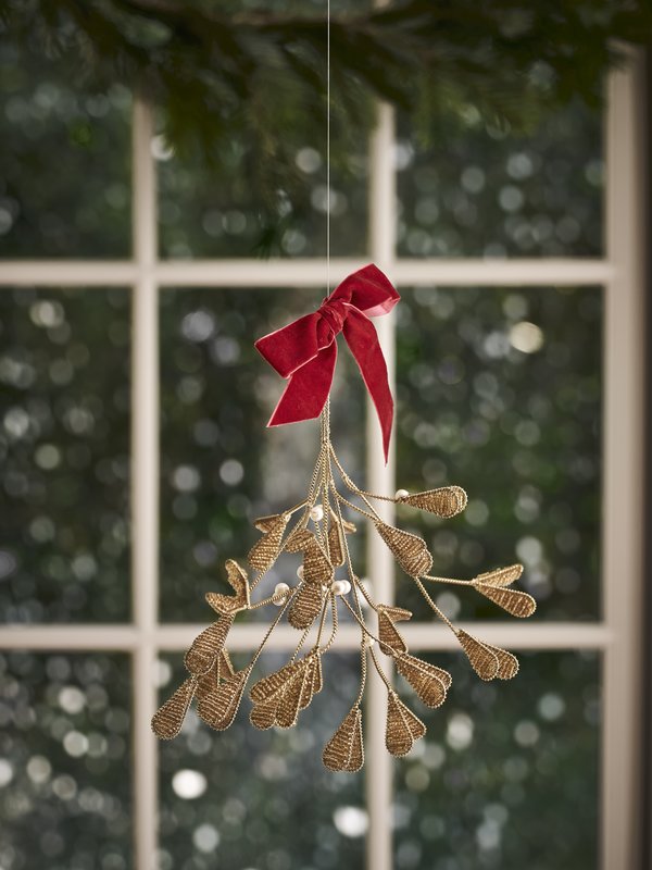 xmas_2022_sostrene_grene_mistletoe_ornament