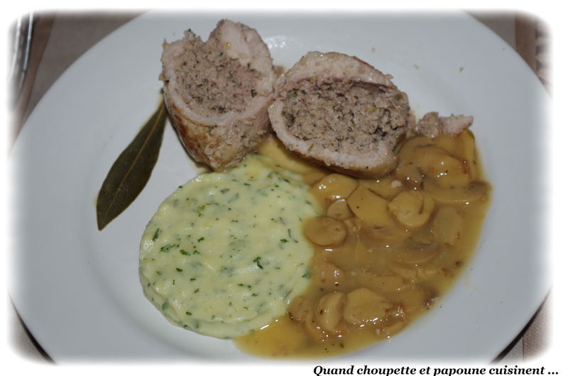 paupiette de veau, sauce champignons et purée aux herbes-2198