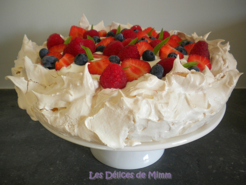 Pavlova aux fruits rouges 2