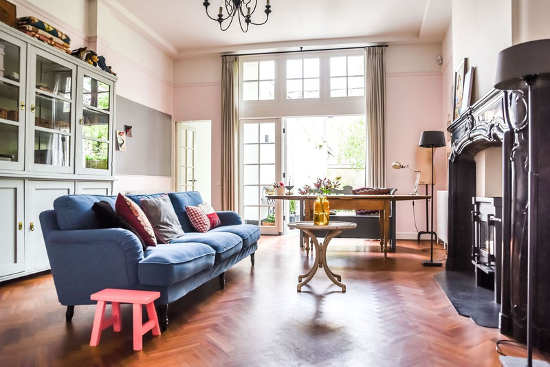 A romantic vintage apartment styling by Copparstad photos by Spinnell (12)