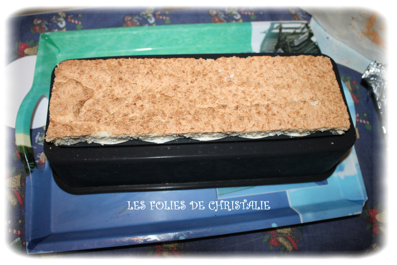 Bûche chocolat blanc fraise 17