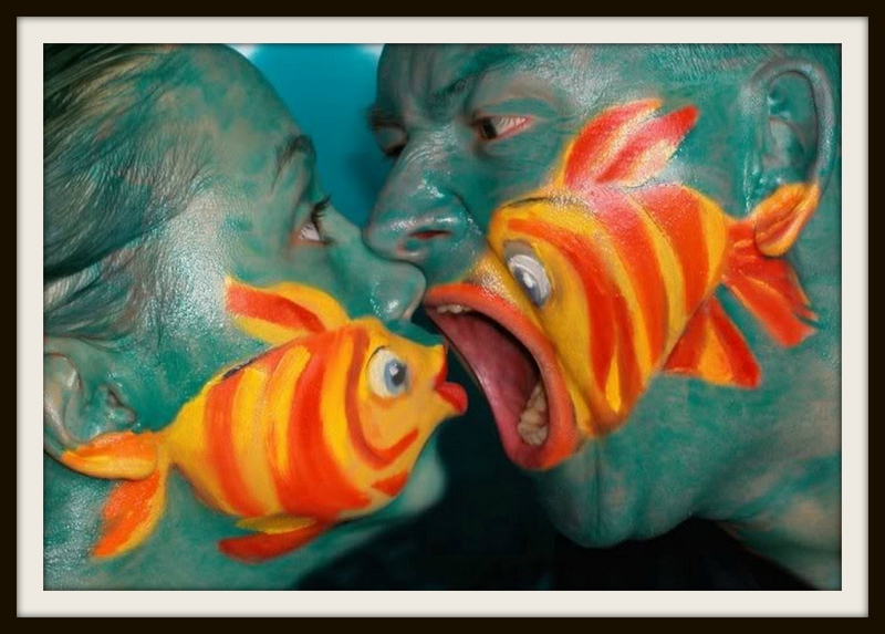 body-painting-couple-poisson-clown