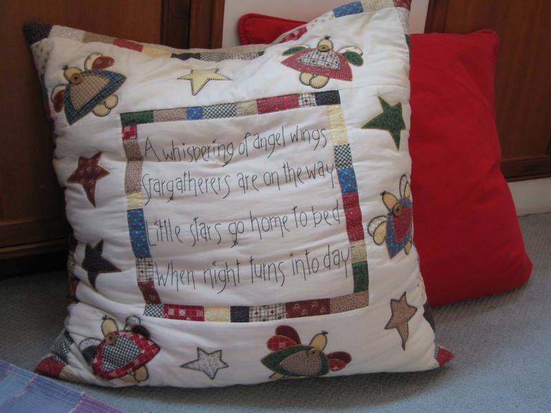 Coussin (modèle d'une revue américaine)