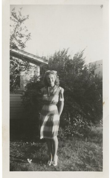 1944-LA-norma_jeane-private-010-1