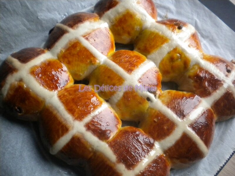 Hot cross buns (petites brioches de Pâques)