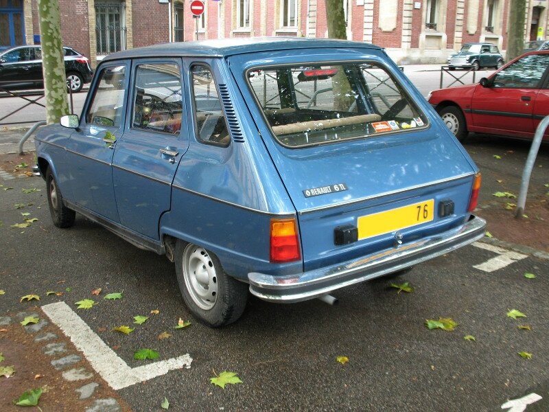 Renault6TLar1