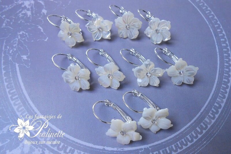 boucles-d'oreilles-dormeuses-fleurs-de-nacre-demoiselles-d-honneur-2
