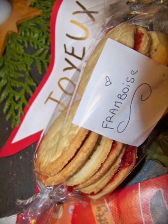 petits gâteaux fourrés a offrir et a dévorer!! recettes Sucre vanillé maison (à offrir à Noël)