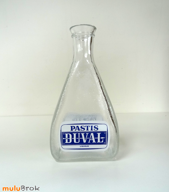 DUVAL-Carafe-Bleu-Blanc-03-muluBrok