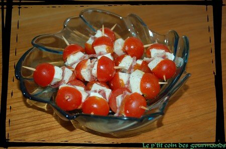 Mini brochettes tomate cerise et mozzarella recettes Bouchée de figues, serrano et mozzarella