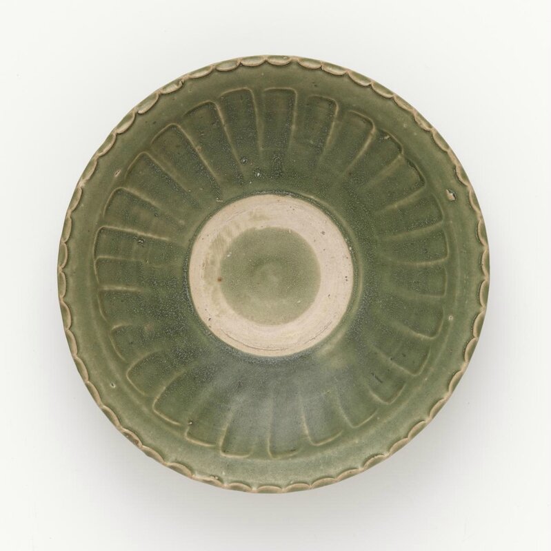 Round dish carved with radiating petal-like motif, Vietnam, Hanoi, 13th century-14th century