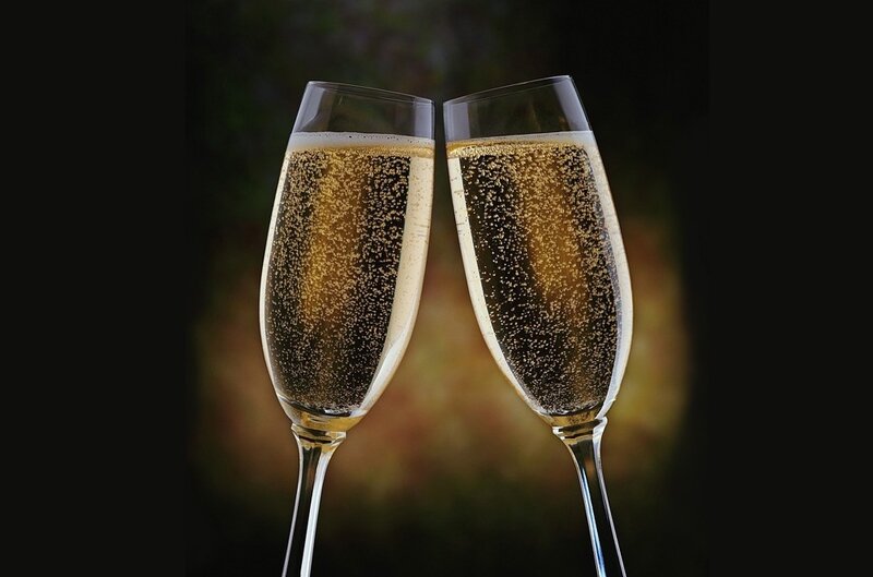 champagne-glass-drinks-wallpapers-1024x768