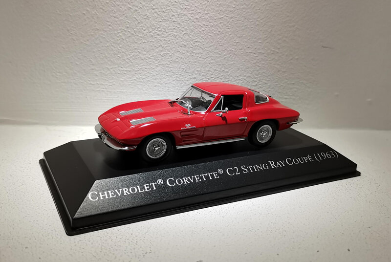 Chevrolet Corvette Z06 StingRay de 1963 (Ixo)