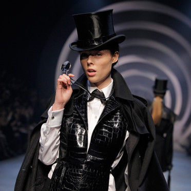 defile_pap_hiver_2010_2011_defile_hermes_par_jean_paul_gaultier_4241670gwvxo_1370