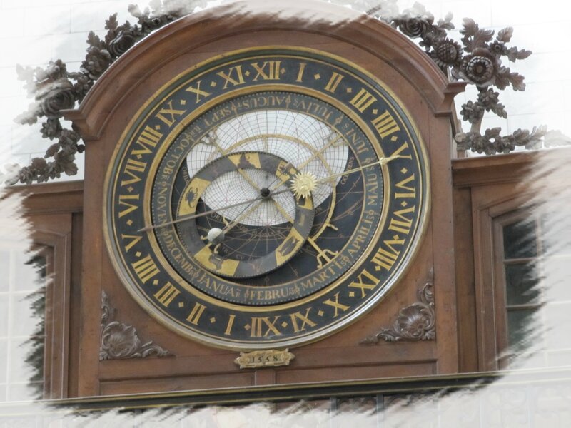 L'horloge-calendrier -astrolabe