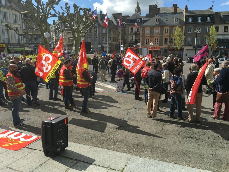 Fête Internationale du Travail Avranches 1er mai 2016 rassemblement mairie