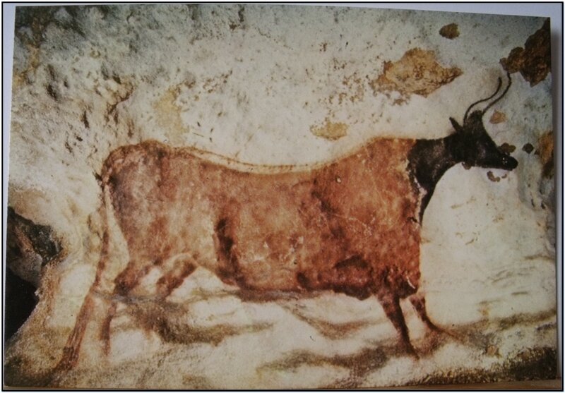 Montignac - Vache rouge dans la grotte authentique