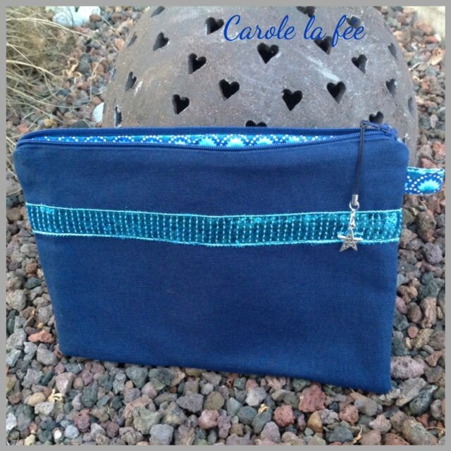 pochette bleu 2