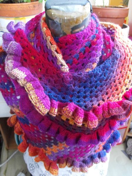 flamenco shawlette 2