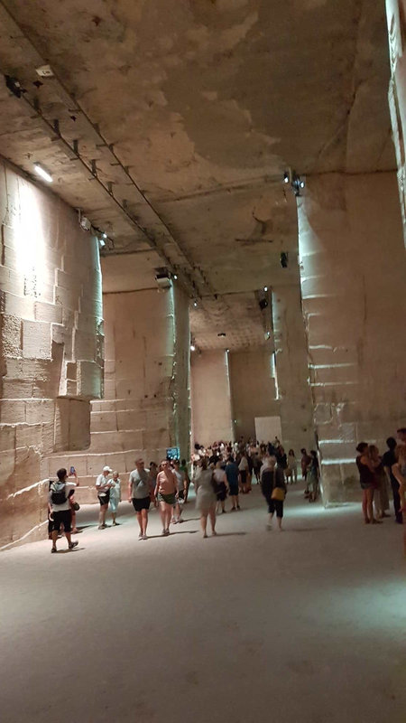 _copie-0_20220605_145659 Carrières Les Baux de P