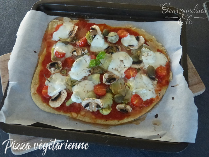 Pizza végétarienne coeur artichaud champi tomates câpres (5)