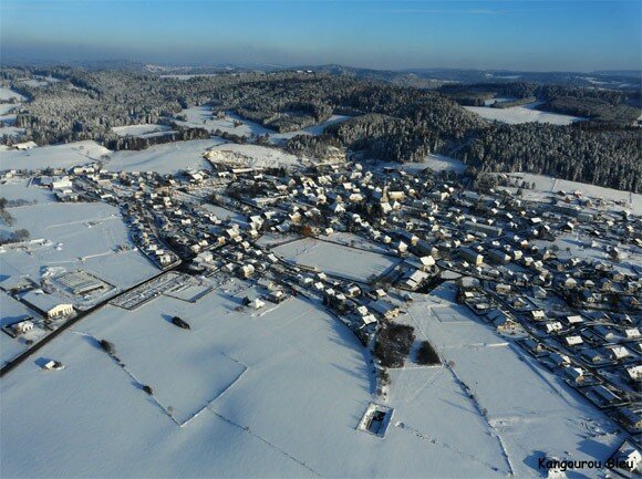 village_sous_la_neige
