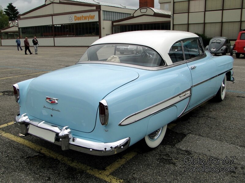 chevrolet-bel-air-coupe-1954-02