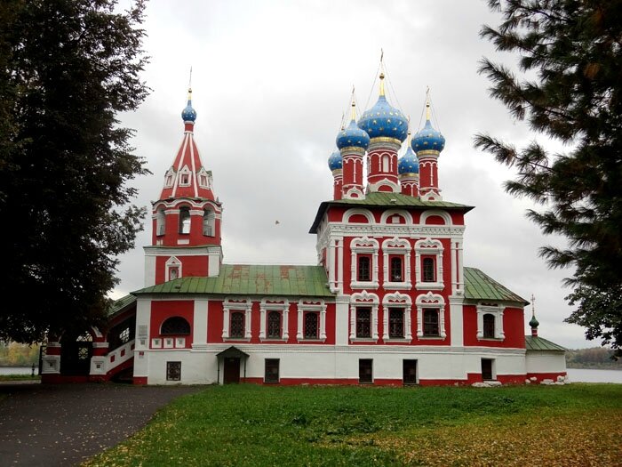 Uglich 03