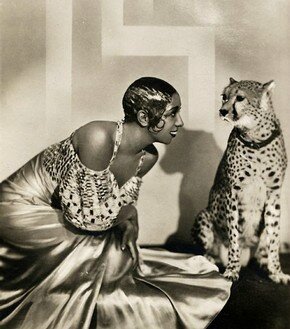 Josephine_baker_crop_custom_290x329_062057761