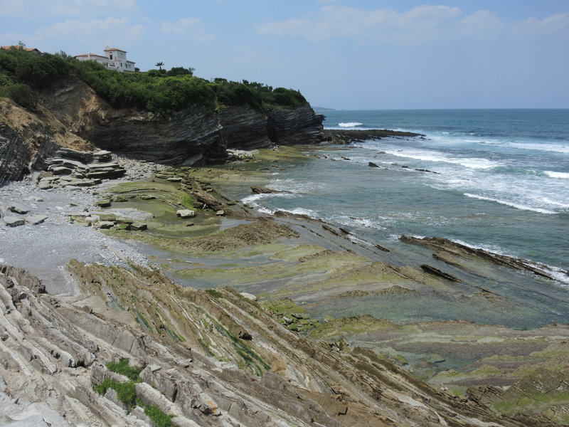 Saint-Jean-de-Luz, falaises et crique d'Arxiloa