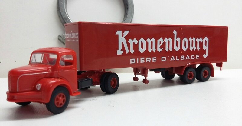 #85426-Berliet TLR 8 Kronenbourg (3)