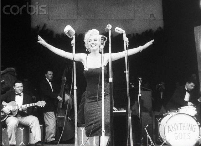 1954-02-17-stage_out-021-1