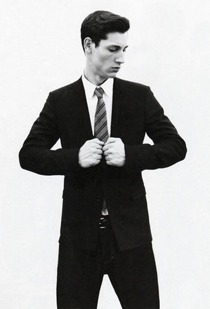 Matthew_Brookes_for_GQ_Style_Italy_MaleModelSceneNet_05a
