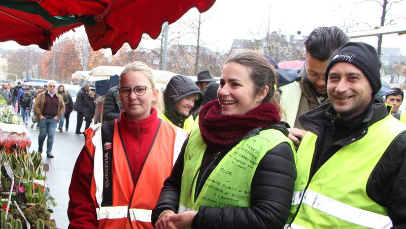 0f87624544e2a85965f7102dca0b86d9-gilets-jaunes-chloe-tessier-l-empathie-dans-la-peau