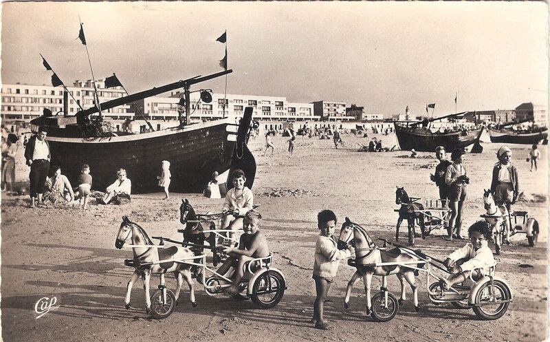 Berck plage jeu d'enfants années 1950