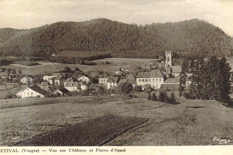 Étival (Vosges), Pierre d'Appel et bois de Répy