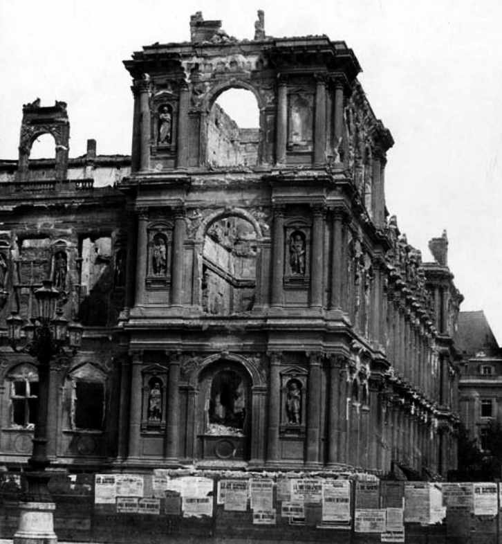 Hotel de ville Paris5