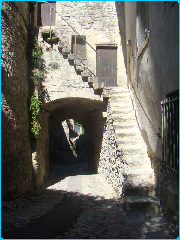 vaison4