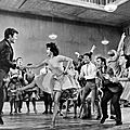 West Side Story, de Robert Wise (1961): un quartier pauvre, deux bandes rivales, et un amour