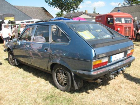 Renault30TXautoar1