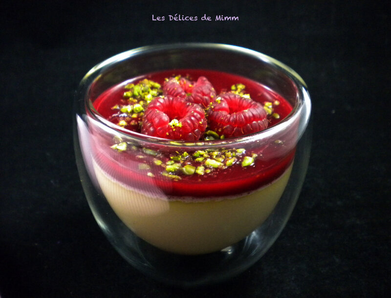 Panna cotta pistaches et framboises 2