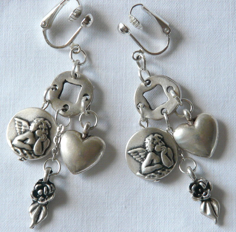 Boucle d'oreille Ange et Coeur