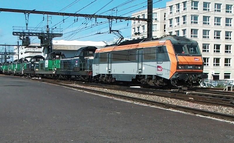 BB 26081 en tête d'un TM de 9 machines!!! SPdC