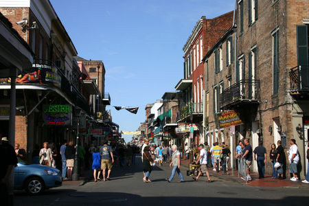 Louisiana_Bourbon_Street_7