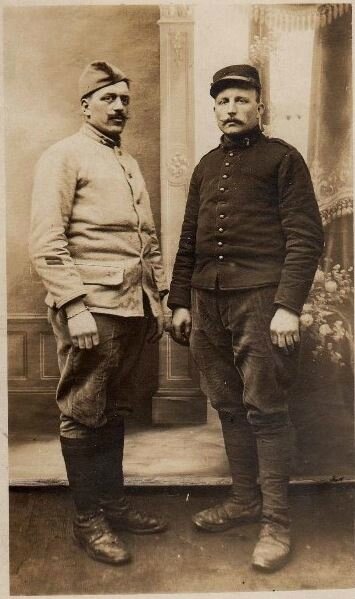 CPA Thiviers soldats de la guerre 1914-1918