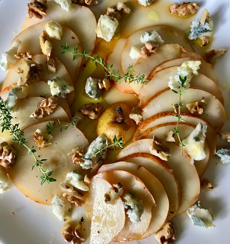 salade de poires, gorgonzola, noix